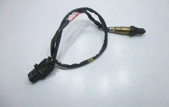 Volkswagen PASSAT B8 Lambda probe sensor 04L906262J 520181