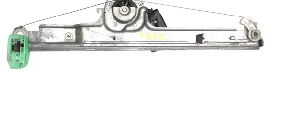 Renault Scenic II - Grand scenic II Front door window regulator with motor 0675C7 440726D0
