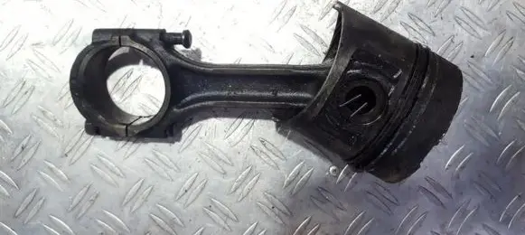 Piston with connecting rod