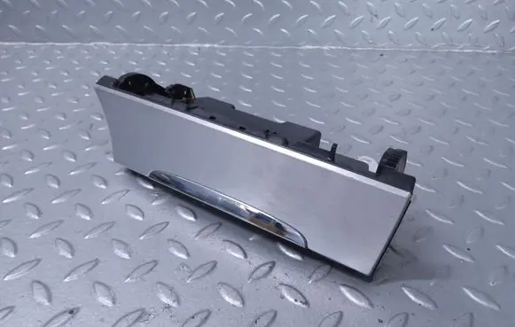 Volkswagen PASSAT CC Front trunk storage compartment 3C0863284 3C0857961