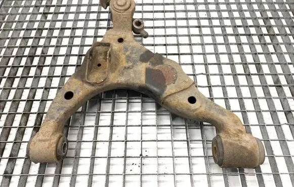 Toyota Land Cruiser (FJ75) Front control arm 