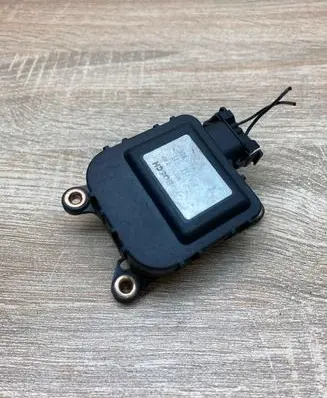Audi A6 S6 C6 4F Air flap motor/actuator 8D1132811 WithPlug