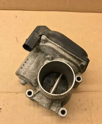 Volkswagen Polo V 6R Throttle valve 03D133062F