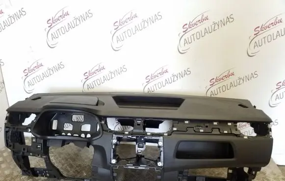 Renault Express Dashboard 682002650R 682007816R