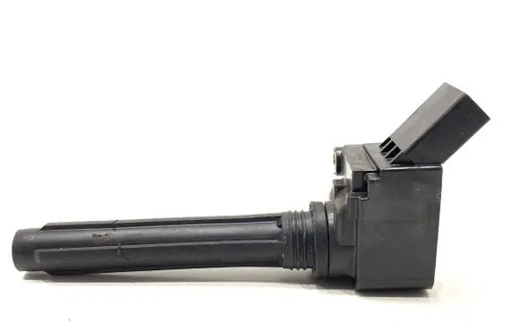 Volkswagen Touran III High voltage ignition coil 06L905110F