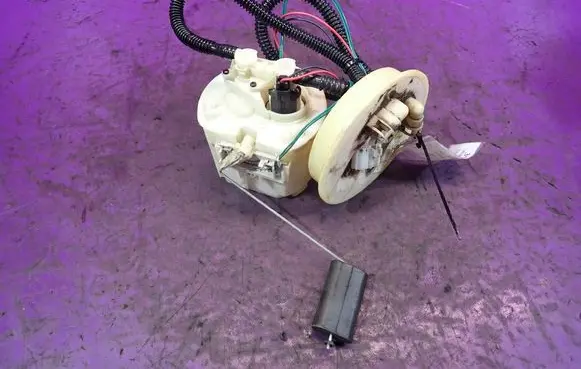 Ford Focus In-tank fuel pump