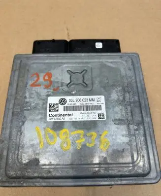 Volkswagen Golf VI Engine control unit/module 03L906023MM 03L907425C 5WP42692AA