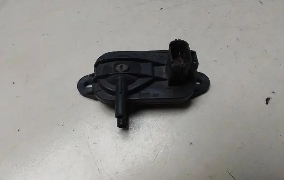 Mazda 6 Exhaust gas pressure sensor 3M5A5L200AB