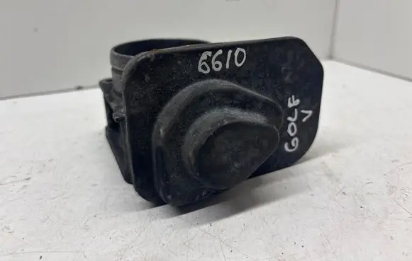 Volkswagen Golf V Throttle valve 038128063C