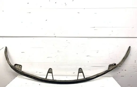 Volkswagen Golf V Front bumper lip 1K0805915