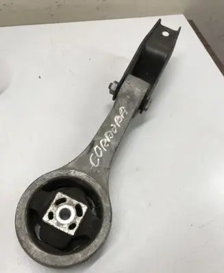 Opel Antara Engine mount bracket