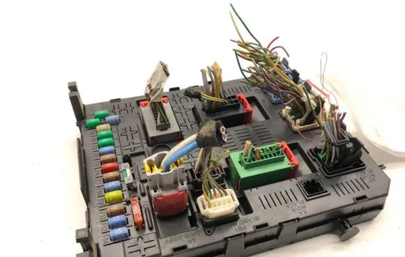 Peugeot 308 SW Other control units/modules 966405908001