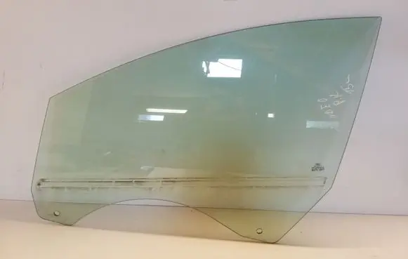 Ford Mondeo MK V Front door window glass four-door 43R000017 DS73F21411E