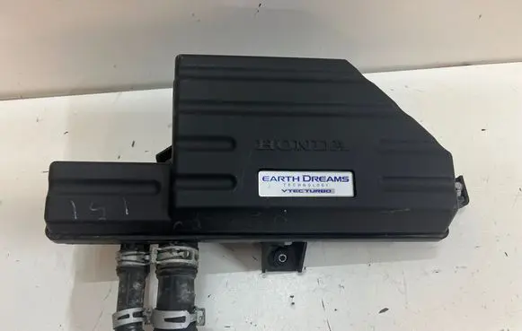 Honda CR-V Intake resonator 