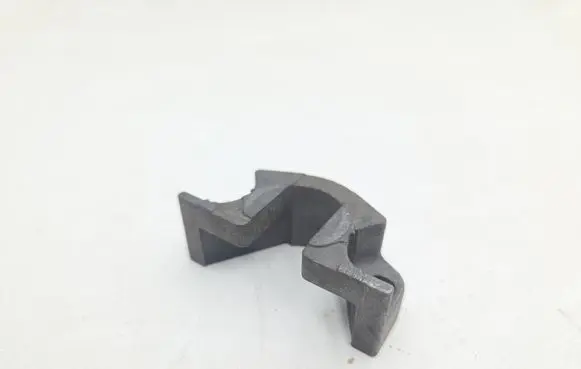 BMW 3 E90 E91 Fuel Injector clamp holder 7792722