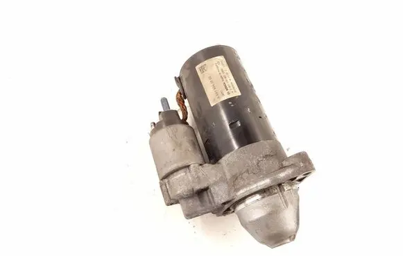 Mercedes-Benz E W212 Starter motor A6519062400 6519062400