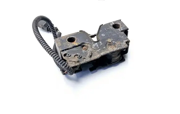 Volkswagen Golf VII Engine bonnet/hood lock/catch 5G1823509B