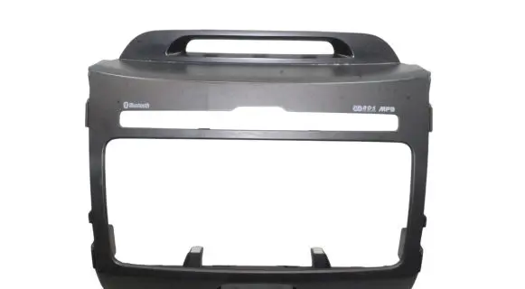 KIA Sportage Radio/GPS head unit trim U097813810