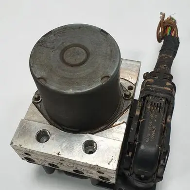 Mercedes-Benz E W212 ABS Pump A2124312912