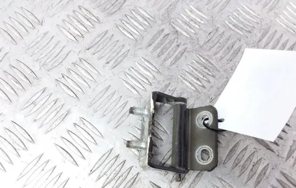 Nissan Qashqai Tailgate/trunk/boot hinge