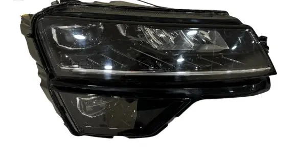 Skoda Karoq Headlight/headlamp 57B941016B 0020517607
