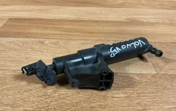 Volvo V50 Headlight washer spray nozzle 30699012 1307030218