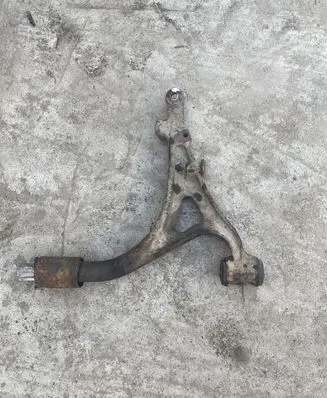 Mercedes-Benz ML W163 Front lower control arm/wishbone