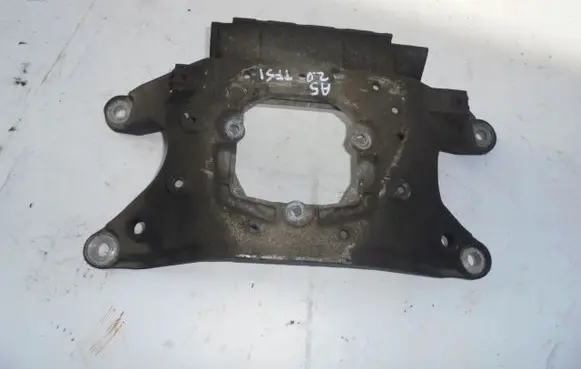 Audi A5 8T 8F Gearbox mounting bracket 8K0399268K