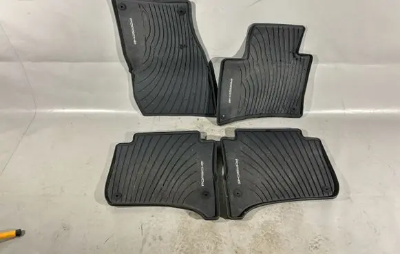 Porsche Cayenne (92A) Car floor mat set 95804480051 96804480003 95804480053