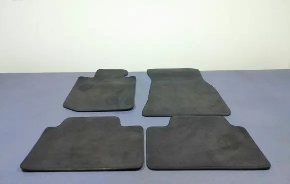 Alpine B3 B4 B5 B6 E90 E91 E92 E93 Front floor carpet liner 7481640