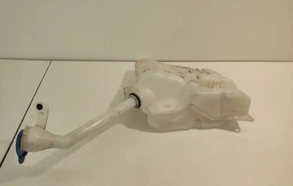 Nissan Qashqai+2 Windshield washer fluid reservoir/tank 28910JD900 011011 011008