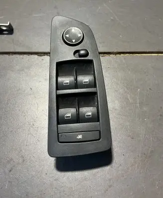 BMW 1 E81 E87 Electric window control switch 6970206 06W21K104