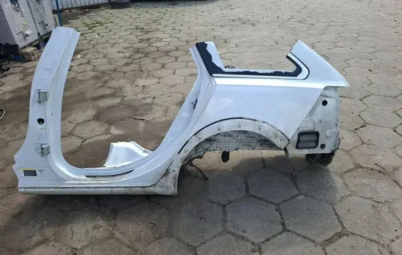 Peugeot 508 RXH Rear quarter panel 
