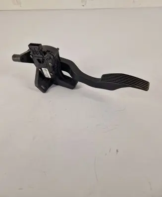 Opel Meriva A Accelerator throttle pedal 93361478