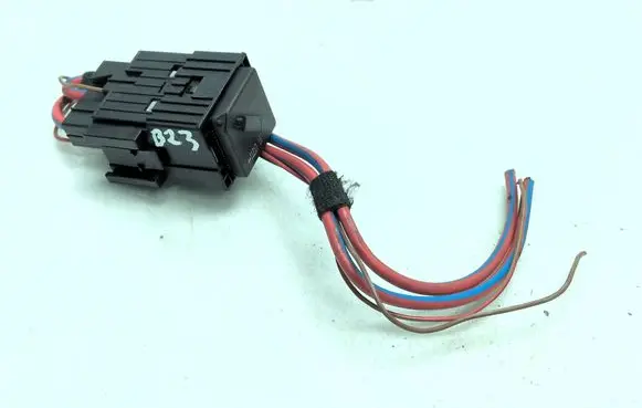 BMW 3 E92 E93 Other relay 6939890 6901469
