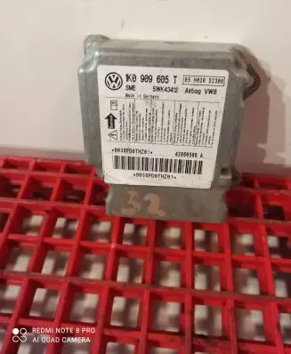 Volkswagen Golf V Airbag control unit/module 1K0909605T 5WK43412 42060508A