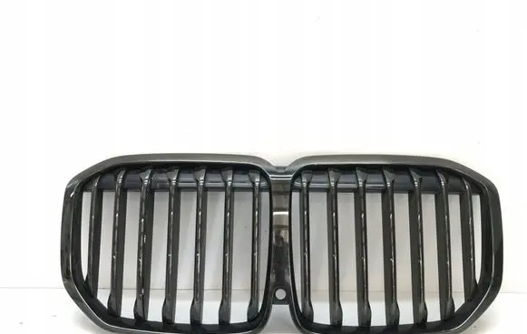 BMW X7 G07 Front bumper lower grill 8094567