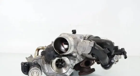 BMW 5 G30 G31 G38 Turbo 8587540 11658587540 8587539