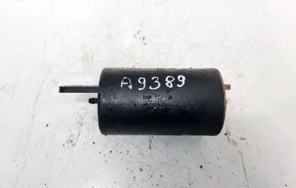 Vacuum air tank