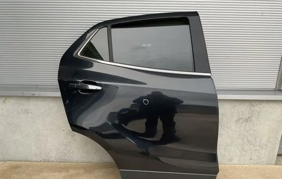 Rear door