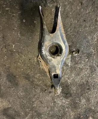 Mercedes-Benz E W211 Rear upper control arm/wishbone
