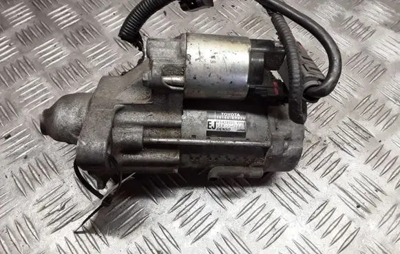 Toyota Yaris Starter motor 281000Y022 MS4280008990
