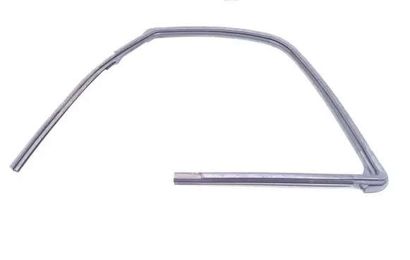 Nissan Juke I F15 Rubber seal front door window/glass 