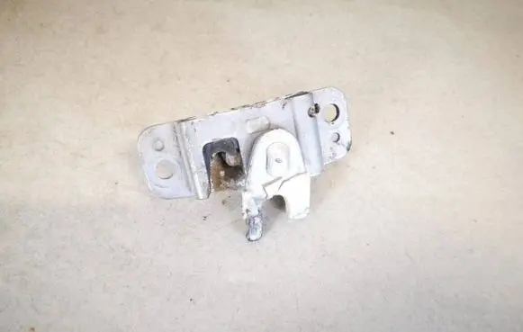 Mitsubishi Outlander Seat back rest lock catch 