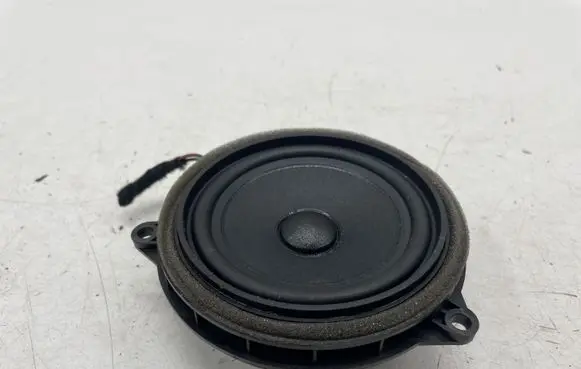 BMW X1 F48 F49 Front door speaker 9274700
