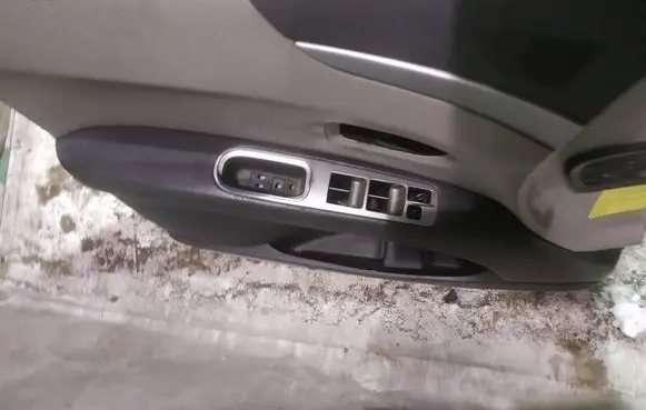 Subaru B9 Tribeca Front door card panel trim 