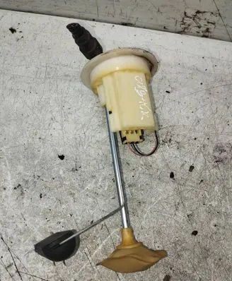 Subaru Outback Fuel level sensor 
