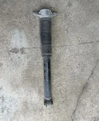 KIA Sportage Rear shock absorber/damper 55300R2000