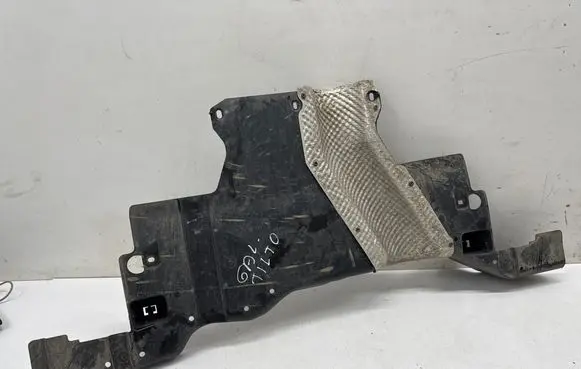 Mercedes-Benz GLB x247 Rear underbody cover/under tray A2473524000