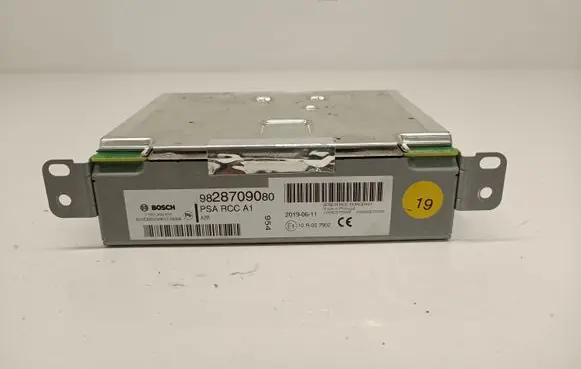 Peugeot Partner III Radio/CD/DVD/GPS head unit 9828709080